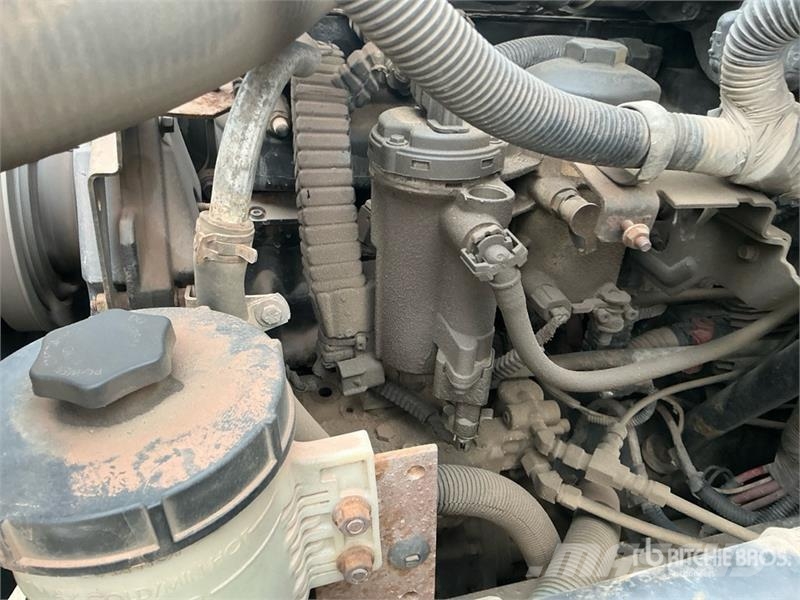 International 4300 多目的/汎用車両