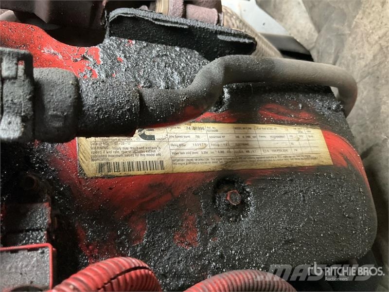 International 4300 Furgons