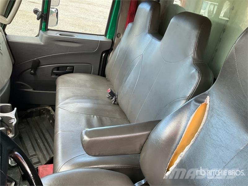 International 4300 Isotermos y frigoríficos
