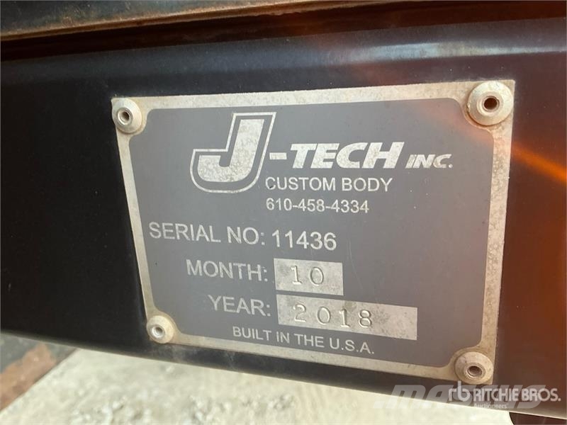 International 4300 多目的/汎用車両