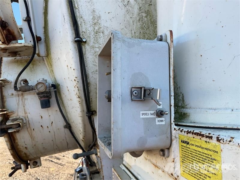 International 4300 Αποφρακτικά οχήματα