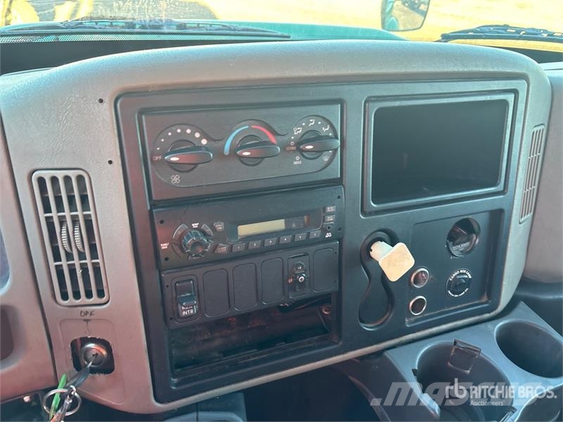 International 4300 Kiper tovornjaki