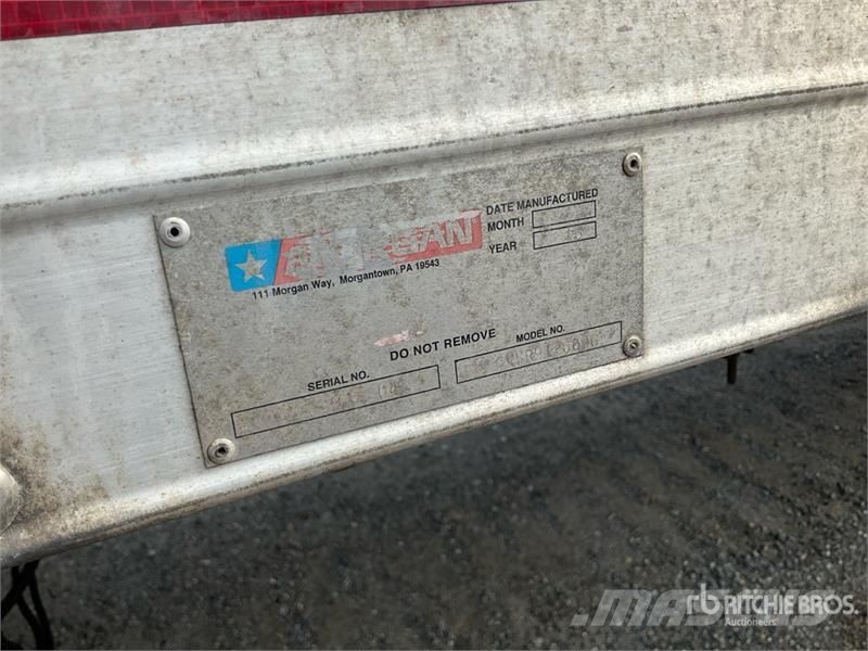 International 4300 Camiones con temperatura controlada