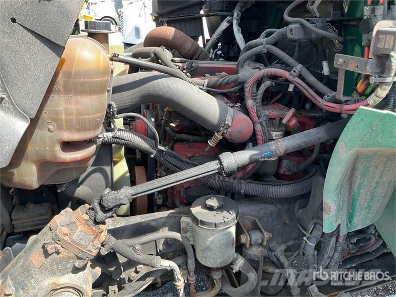 International 4300 Camiones con temperatura controlada
