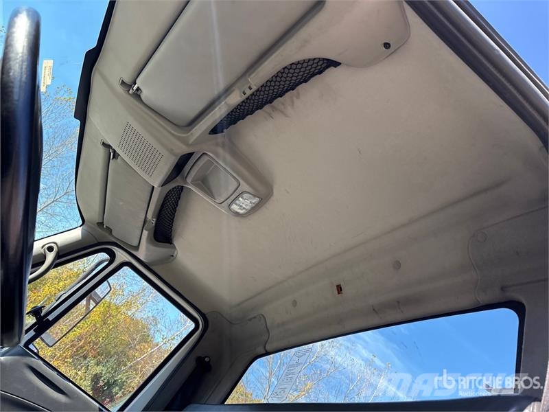 International 4300 Komunalna vozila