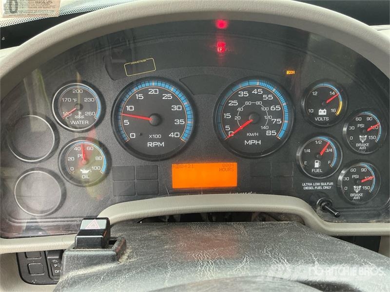 International 4300 多目的/汎用車両