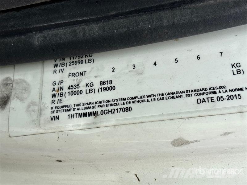 International 4300 Фургони