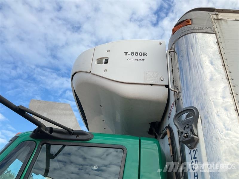 International 4300 Camiones con temperatura controlada