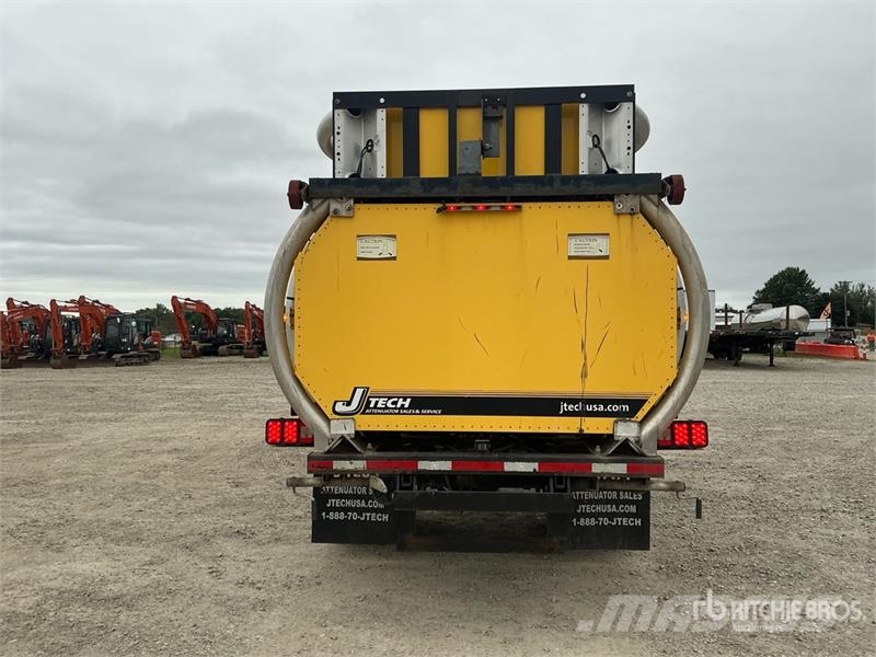 International 4300 Komunalna vozila