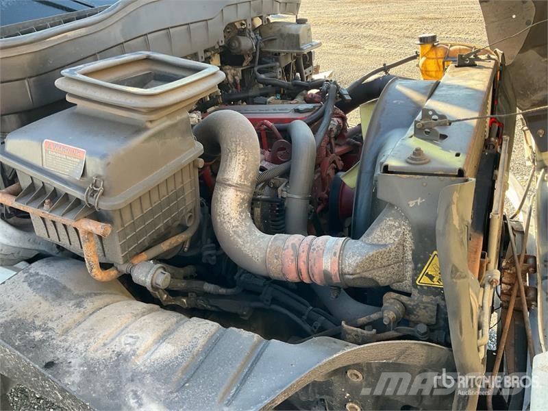 International 4300 Αποφρακτικά οχήματα