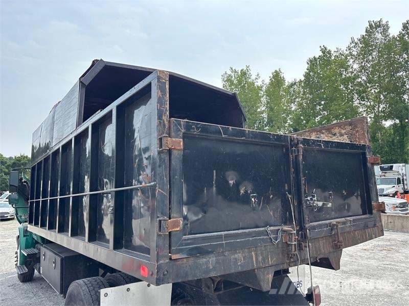 International 4300 Camiones volquete para virutas de madera