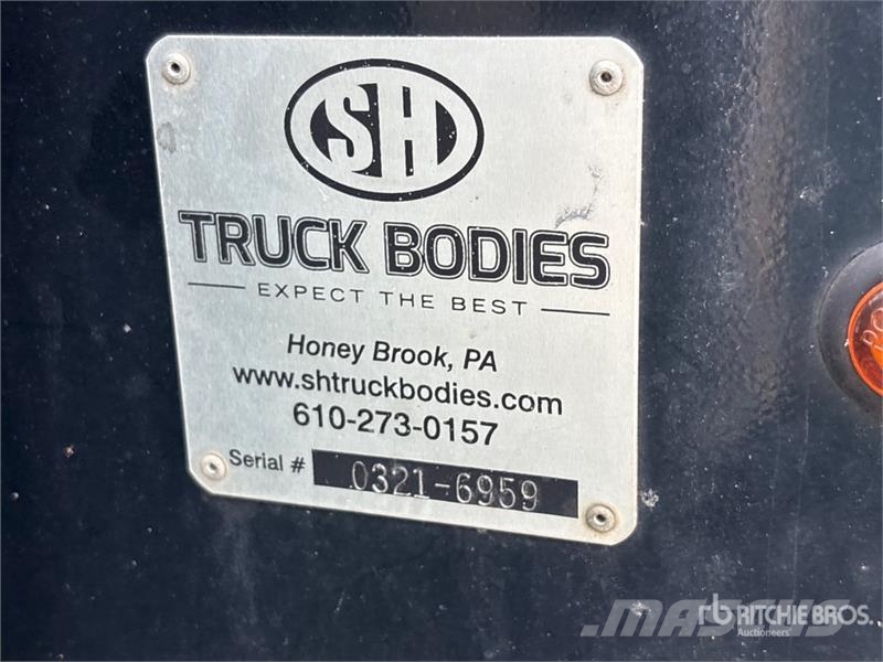 International 4300 Camiones volquete para virutas de madera