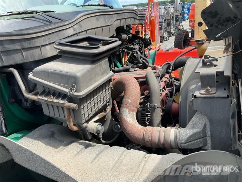International 4300 Isotermos y frigoríficos