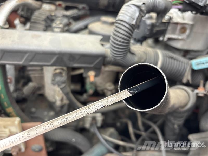 International 4300 Auto korpe
