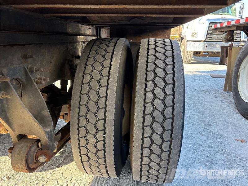 International 4300 Рефрижератори