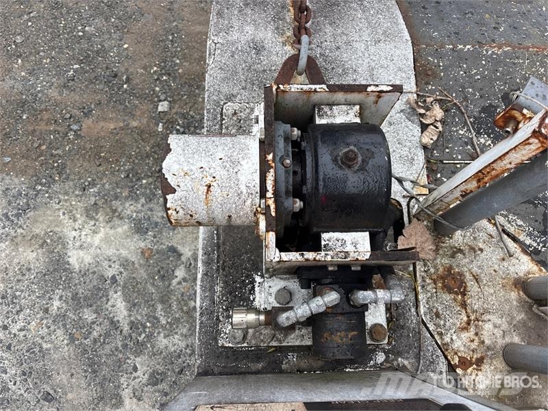 International 4300 Auto korpe