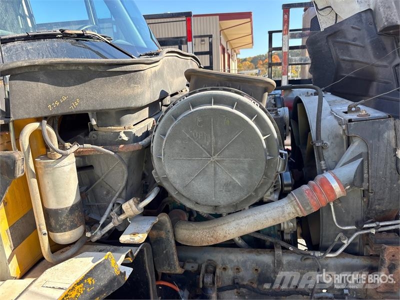 International 4300 Komunalna vozila