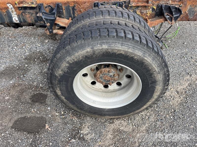 International 4300 كابينة والداخلية