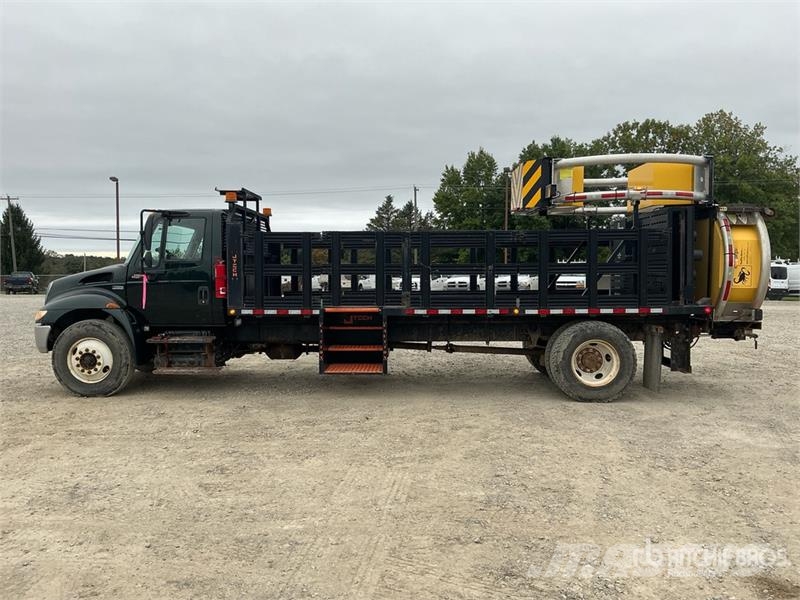 International 4300 Komunalna vozila
