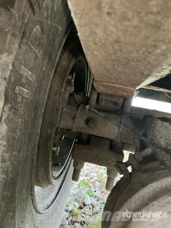 International 4300 多目的/汎用車両