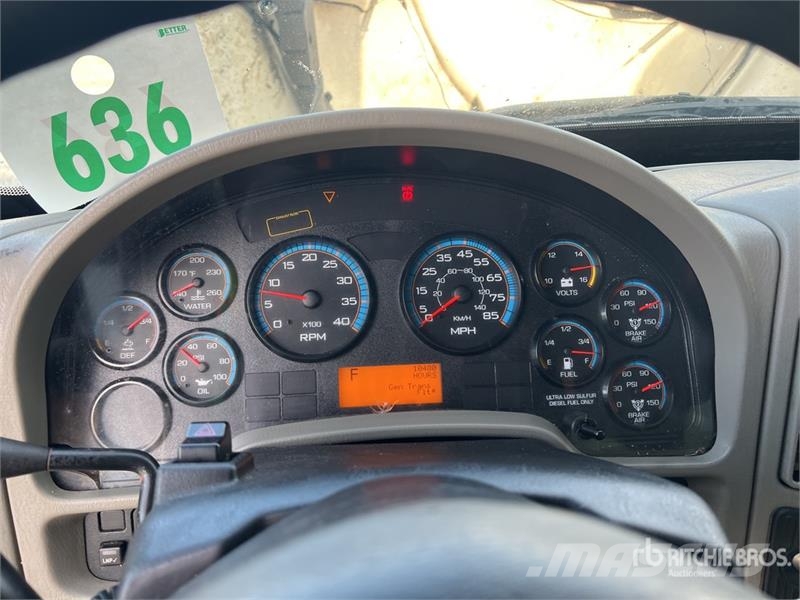 International 4300 Box trucks