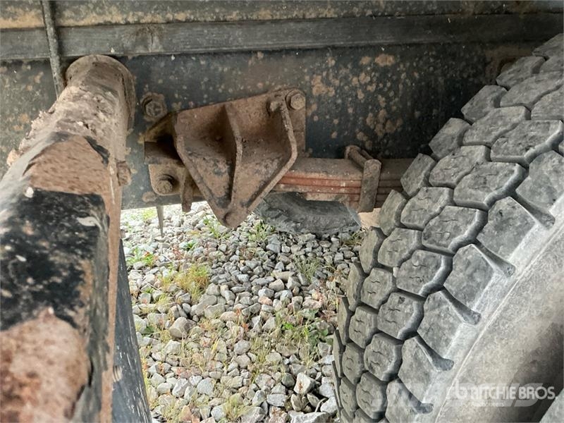 International 4300 多目的/汎用車両