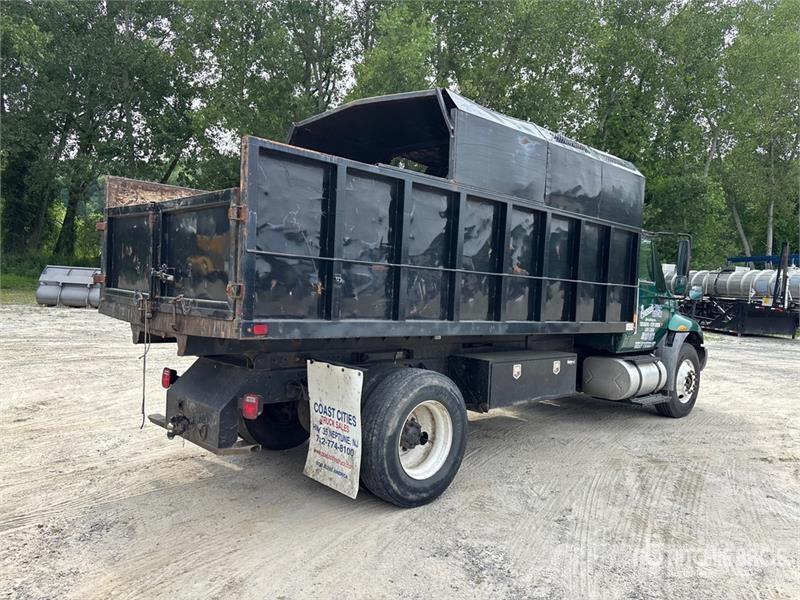 International 4300 Camiones volquete para virutas de madera