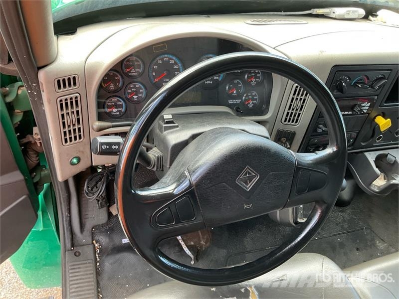 International 4300 Isotermos y frigoríficos