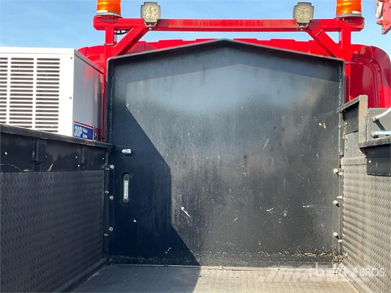 International 4300 مركبات الأغراض العامة