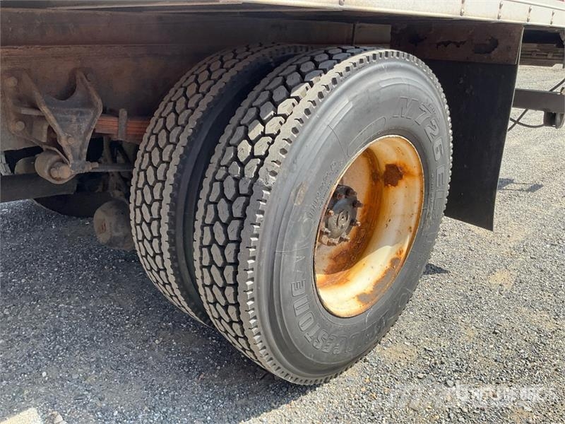 International 4300 Camiones con temperatura controlada