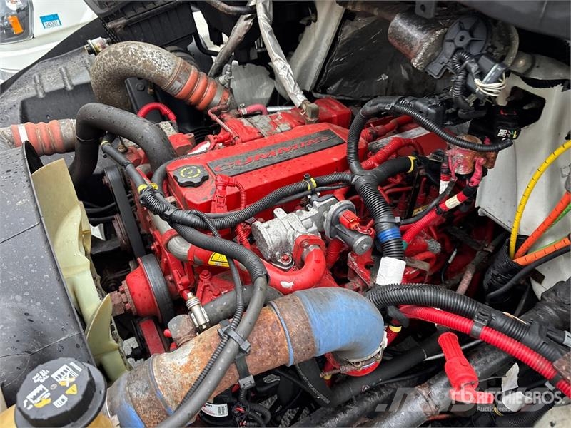 International 4300 Temperature controlled trucks