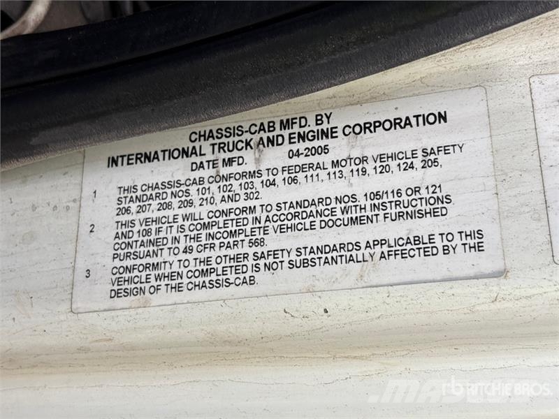 International 4300 Fahrzeug mit mobiler Bohranlage