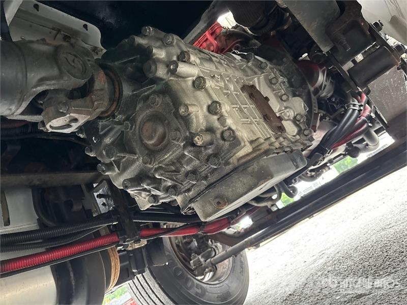 International 4300 Temperature controlled trucks