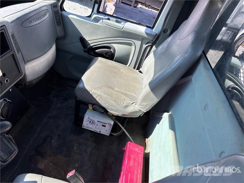 International 4300 Komunalna vozila