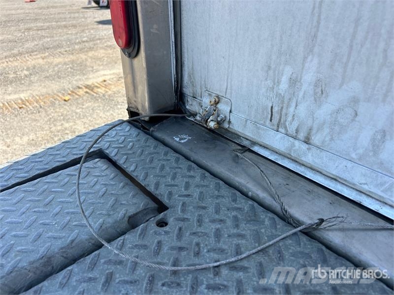 International 4300 Box body trucks