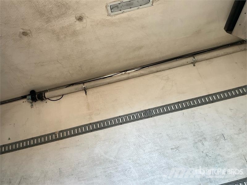 International 4300 Isotermos y frigoríficos