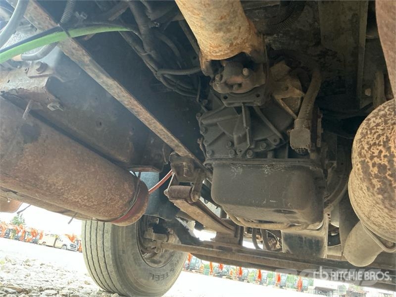 International 4300 多目的/汎用車両