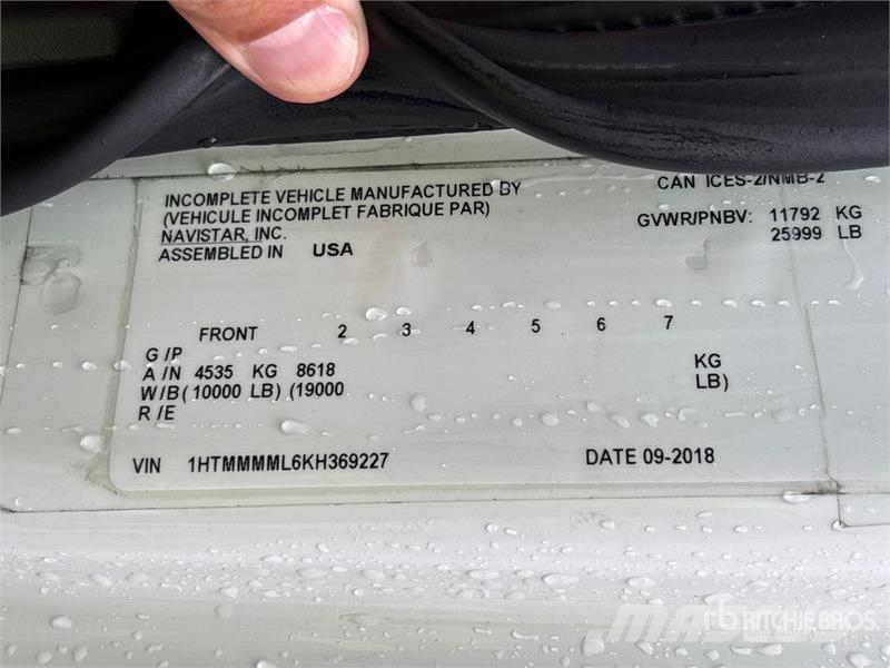 International 4300 Temperature controlled trucks