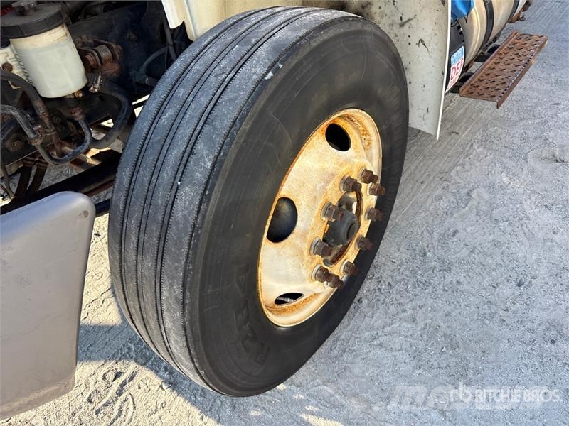 International 4300 Рефрижератори