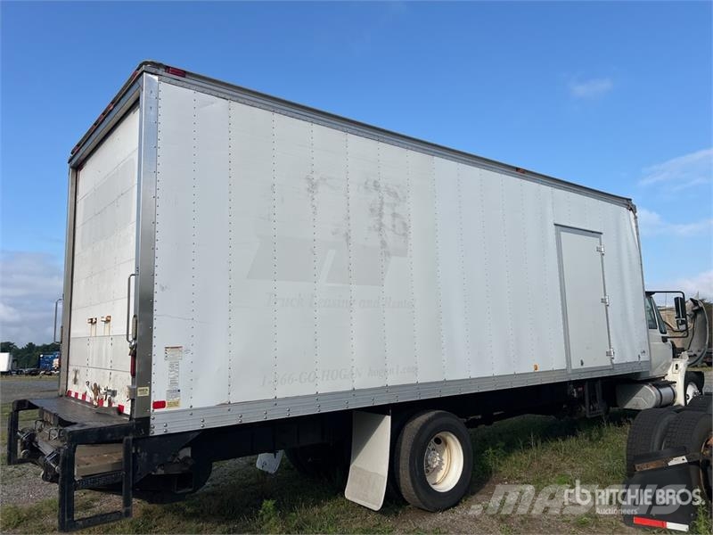 International 4300 Box trucks