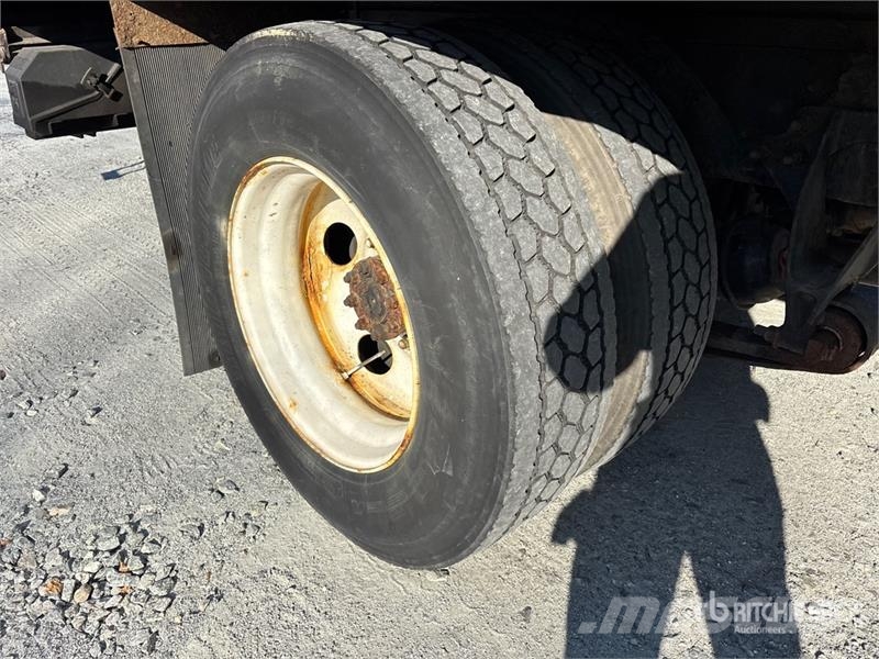 International 4300 Рефрижератори