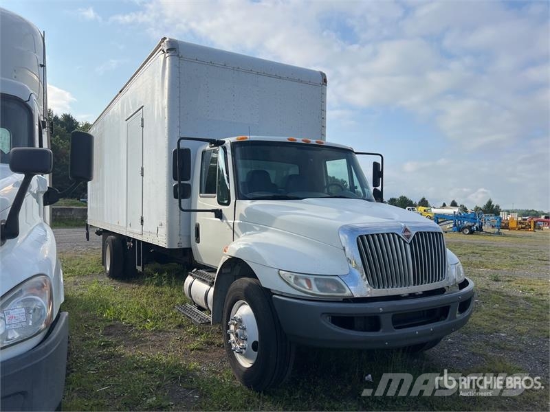 International 4300 Box trucks