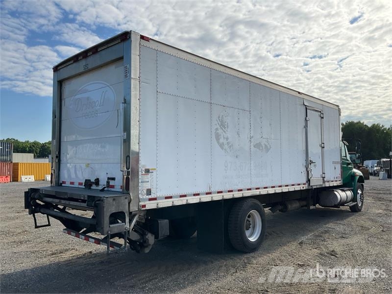 International 4300 Camiones con temperatura controlada