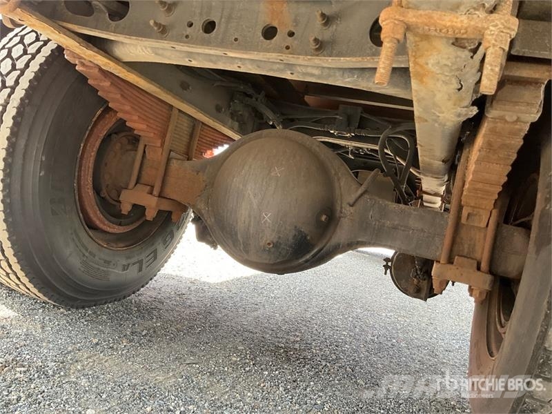 International 4300 Camiones con temperatura controlada