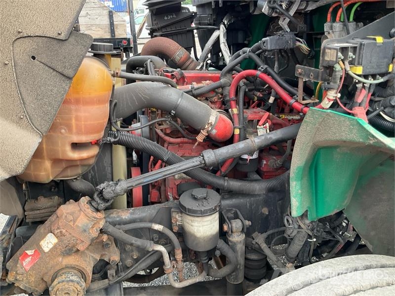 International 4300 Camiones con temperatura controlada