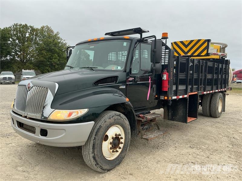 International 4300 Komunalna vozila