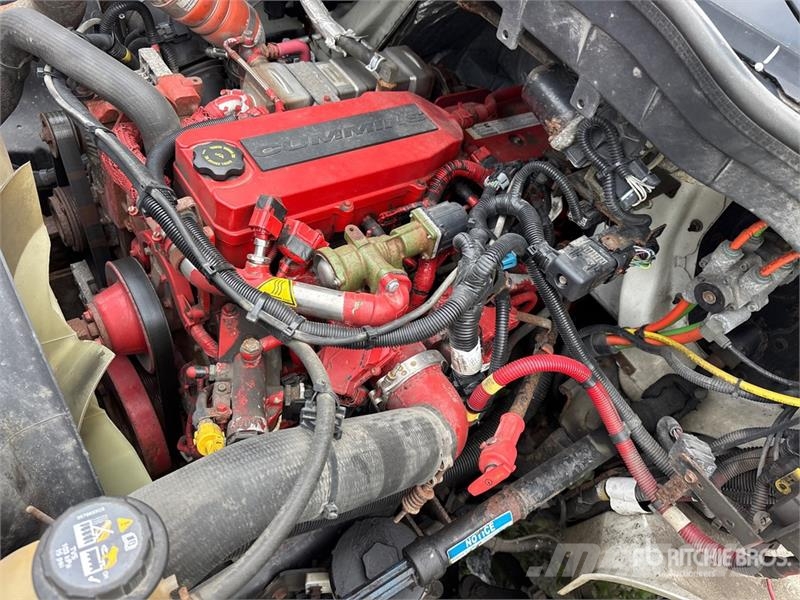 International 4300 Isotermos y frigoríficos