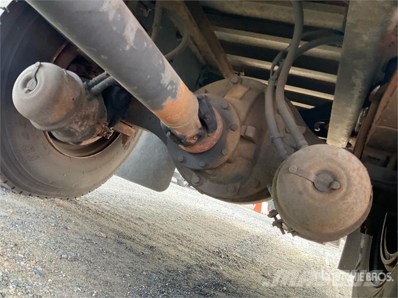 International 4300 Camiones con temperatura controlada