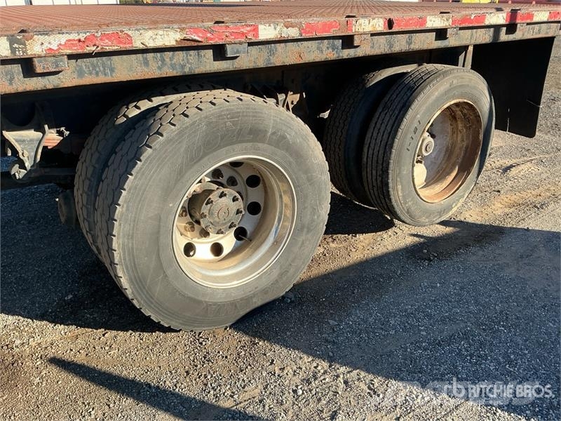 International 4300 6x2 Flatbed Truck Kamioni sa otvorenim sandukom