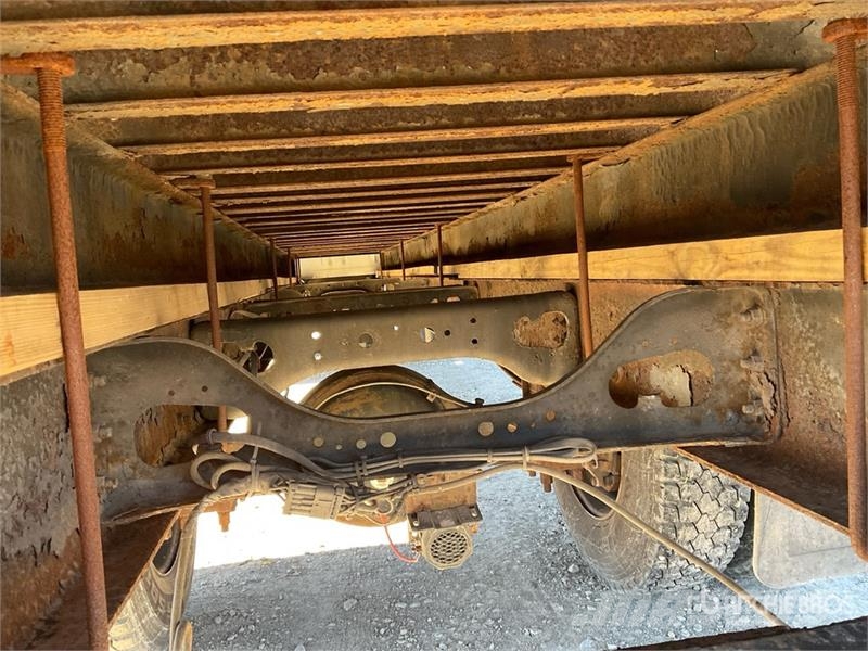 International 4700 Φορτηγά Kαρότσα με ανοιγόμενα πλαϊνά